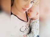 Сын ползает по всему