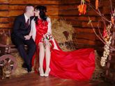 Начала смотреть фото со