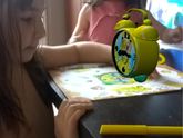 Детки себя развлекают