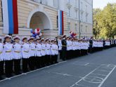 Сезон дергающихся глаз и