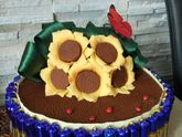 Поздравили сегодня кумушку, а