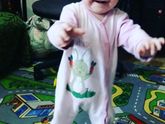 Полинка пошла! 9 месяцев!