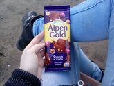 Сняла котёнка с дерева))) 😻😻😻 Чувствую себя мамой-супергероем😹😹