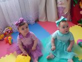 10 месяцев моим куколкам