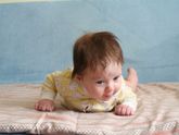 3 месяца, сон на руках и спортивный коврик