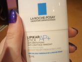 La roche posay lipikar стик