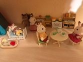 Зверюшки и Мебель SYLVANIAN FAMILIES
