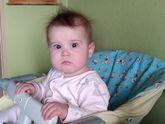 Поползла на четвереньках