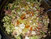 Кулинарная Азбука. Огурец. Салат с копченой курицей.