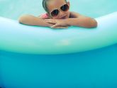 Жара,доча ныряет🏊😊