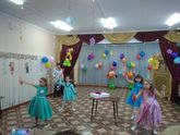 Весенний праздник в детском саду. (06.03.18)
