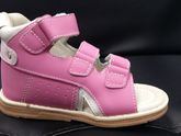 Красивые сандалии Ortmann Kids для маленьких дам