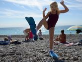 Из лета да в осень-всё з одни выходные.