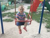 Ребёнок любитель поесть)