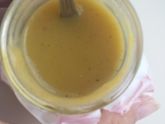 У кого детки фрутоняню кушают?