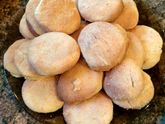 Чем вкусным балуетесь?