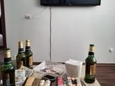 "выкинуть хлам из дома