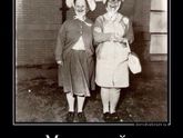 Улыбнитесь 40 летние подруги))