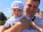 На кого больше похож