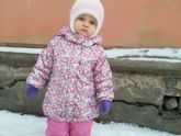 К Полиночке уже один