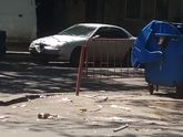 Мусорные горы возле детского сада