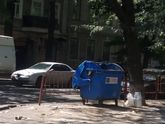 Мусорные горы возле детского сада