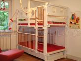 Двухэтажная кровать