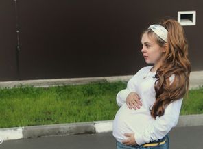 B2cjzAre2GU
