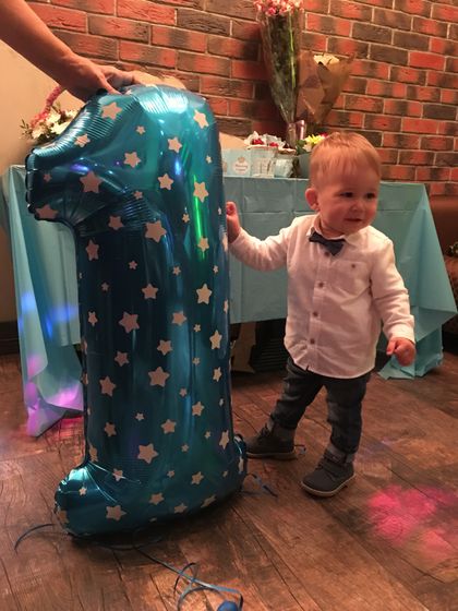 Нам годик 😊 небольшой