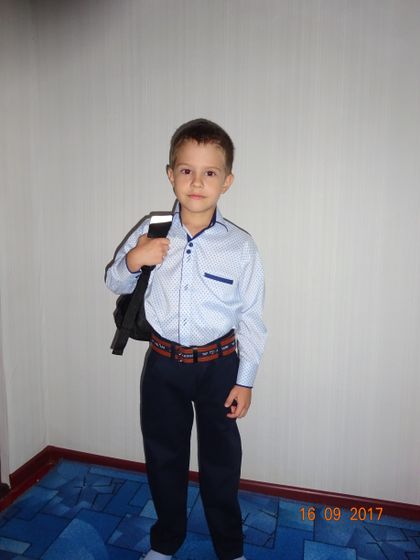 8 месяцев сыночку.