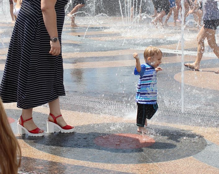 Пешеходный фонтан ⛲