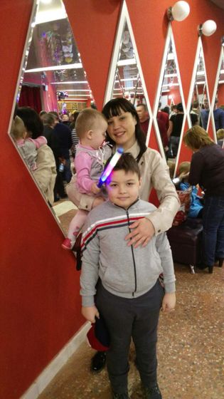 В цирке)))доче 1,2г