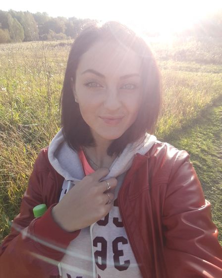 Немного нас)