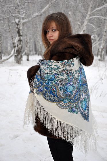 Какой платок выбрать в подарок ?
