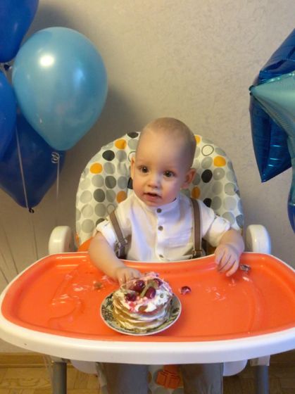 Денису 1 год🎊🎂