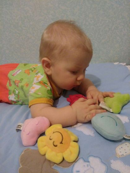 Дневничок развития: сыну 7 месяцев