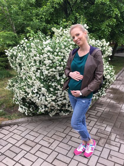 Вторая Б - 24 недели 😊👶 (встала на учёт, фото животика)