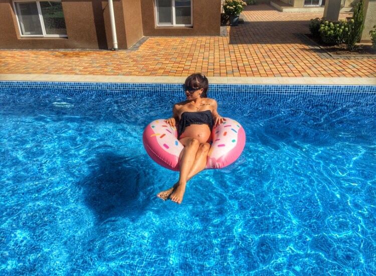 Нам 30 недель 😎🤰🏽