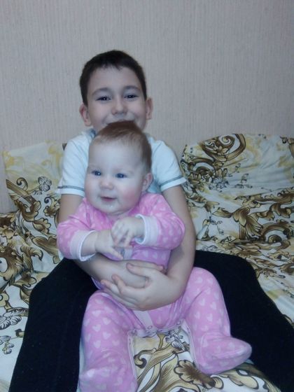 Нам 6 месяцев