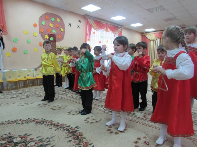 Праздник Осени в подготовительной группе