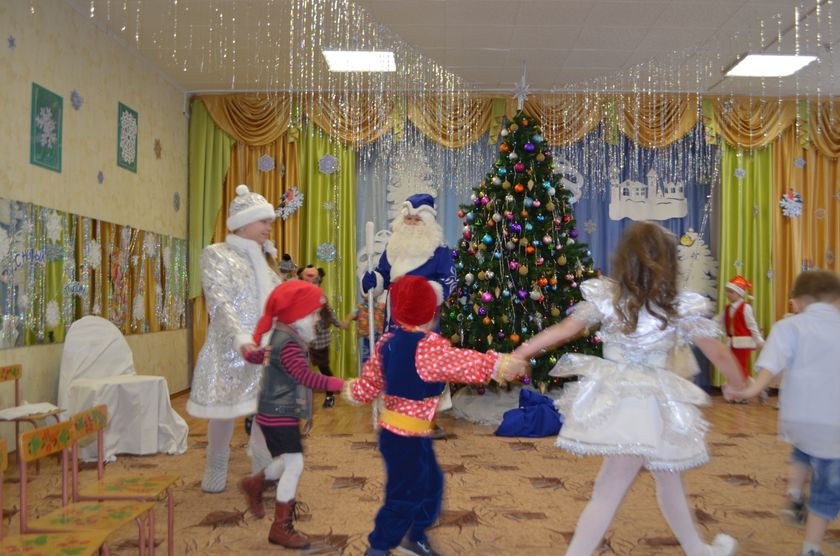 Сын рассказал стишок на утреннике!