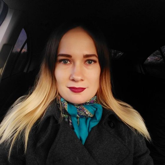 Давайте поговорим про макияж.