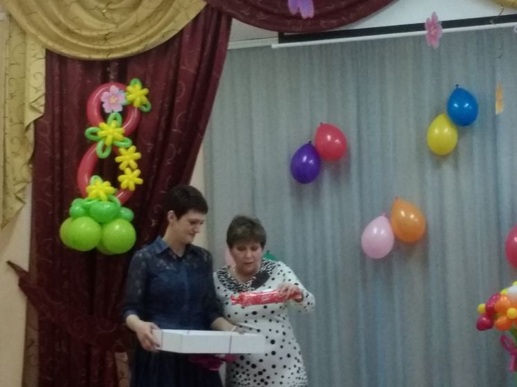 Весенний праздник в детском саду. (06.03.18)