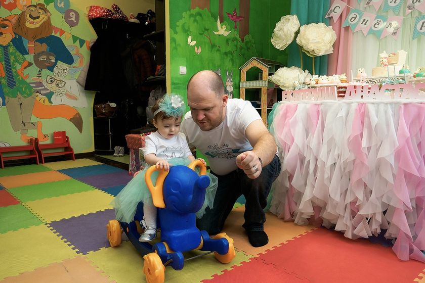 Годик моим куколкам