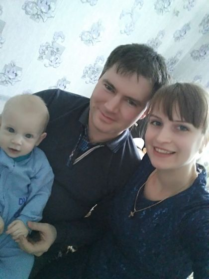 Вот нам и полгодика,ура-ура!:)