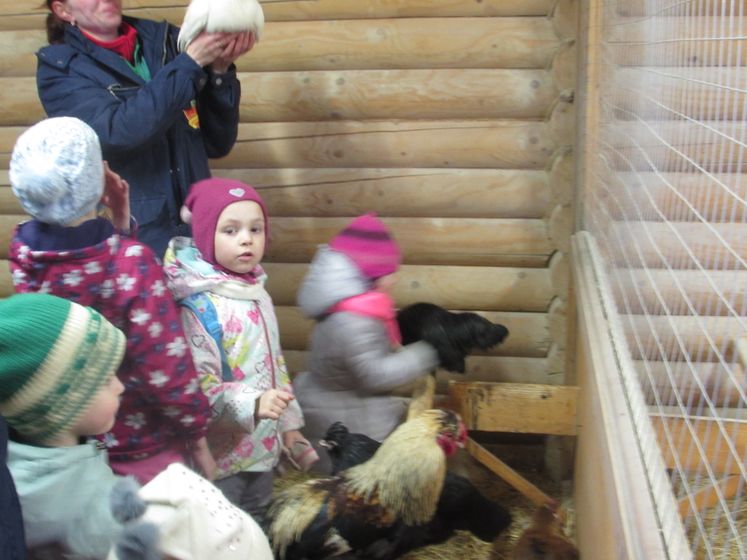 "Пасхальные забавы" в контактной деревне