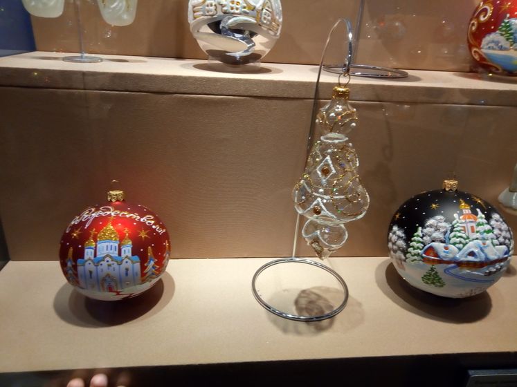 Выставка елочных игрушек в Коломенском