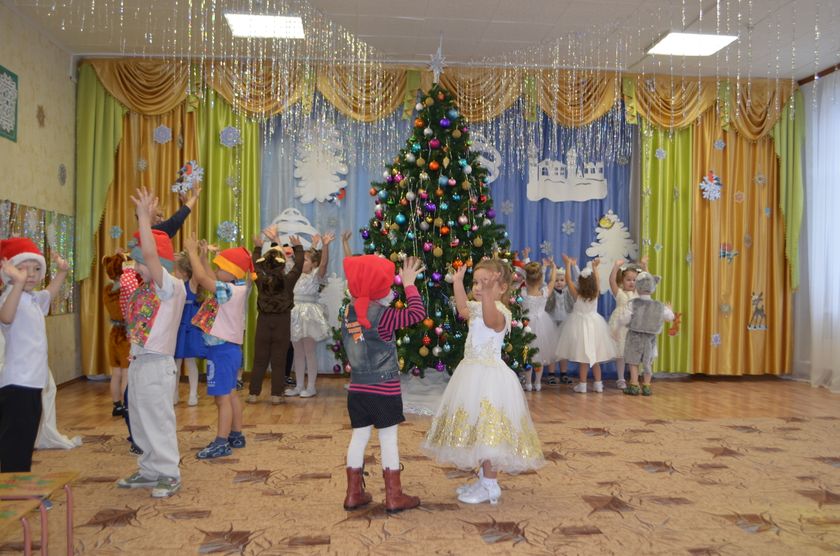 Сын рассказал стишок на утреннике!