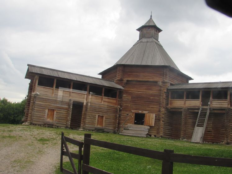 Прогулка в Коломенском. Ч.1.
