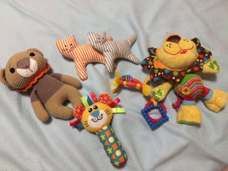 Игрушки)